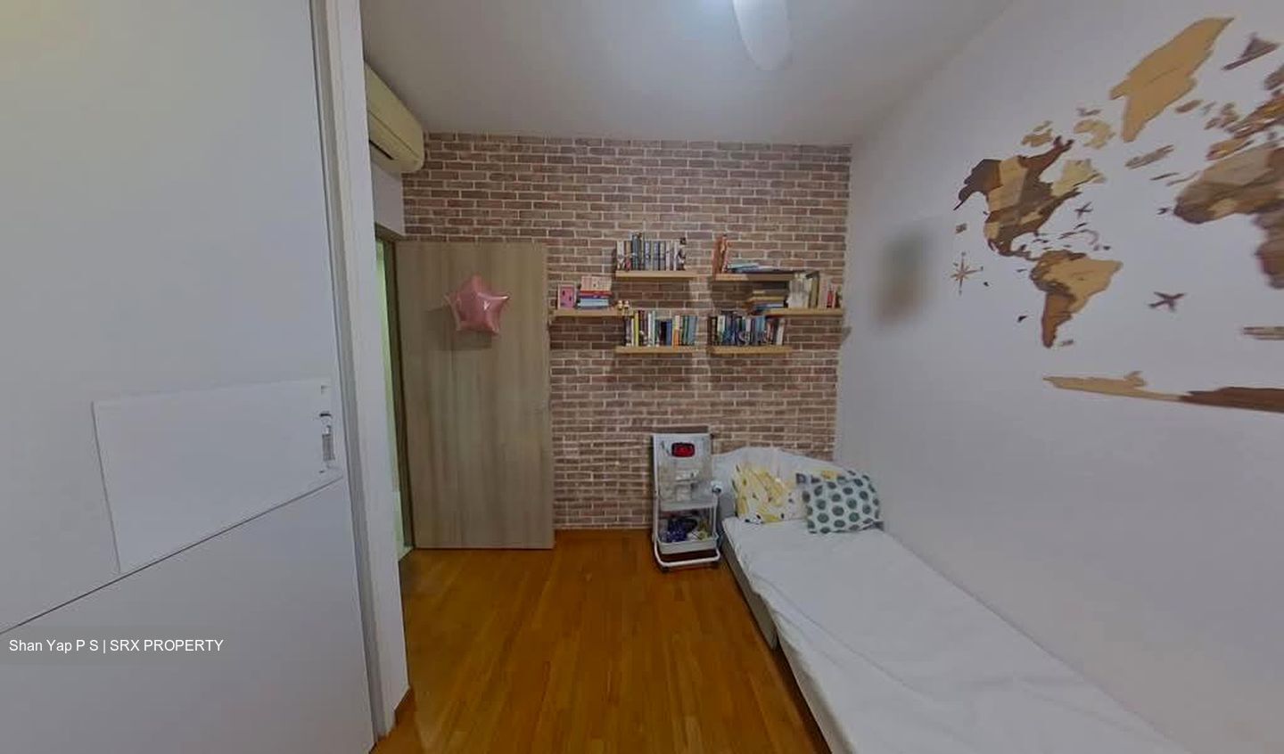 Waterfront Gold (D16), Condominium #558301511